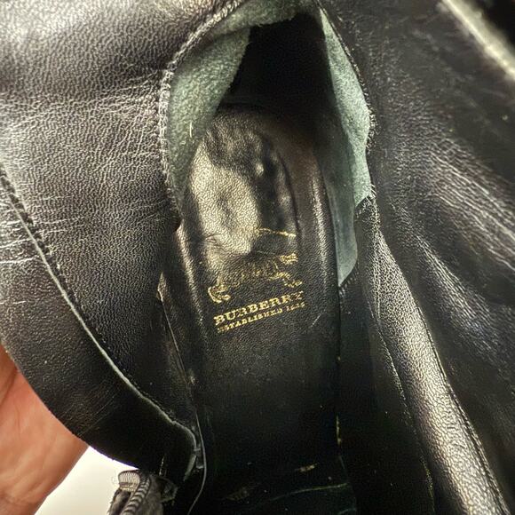 Burberry Patent Leather Quilted Heeled Booties Ankle Boots Black 38.5 / US 8.5 - Picture 14 of 15